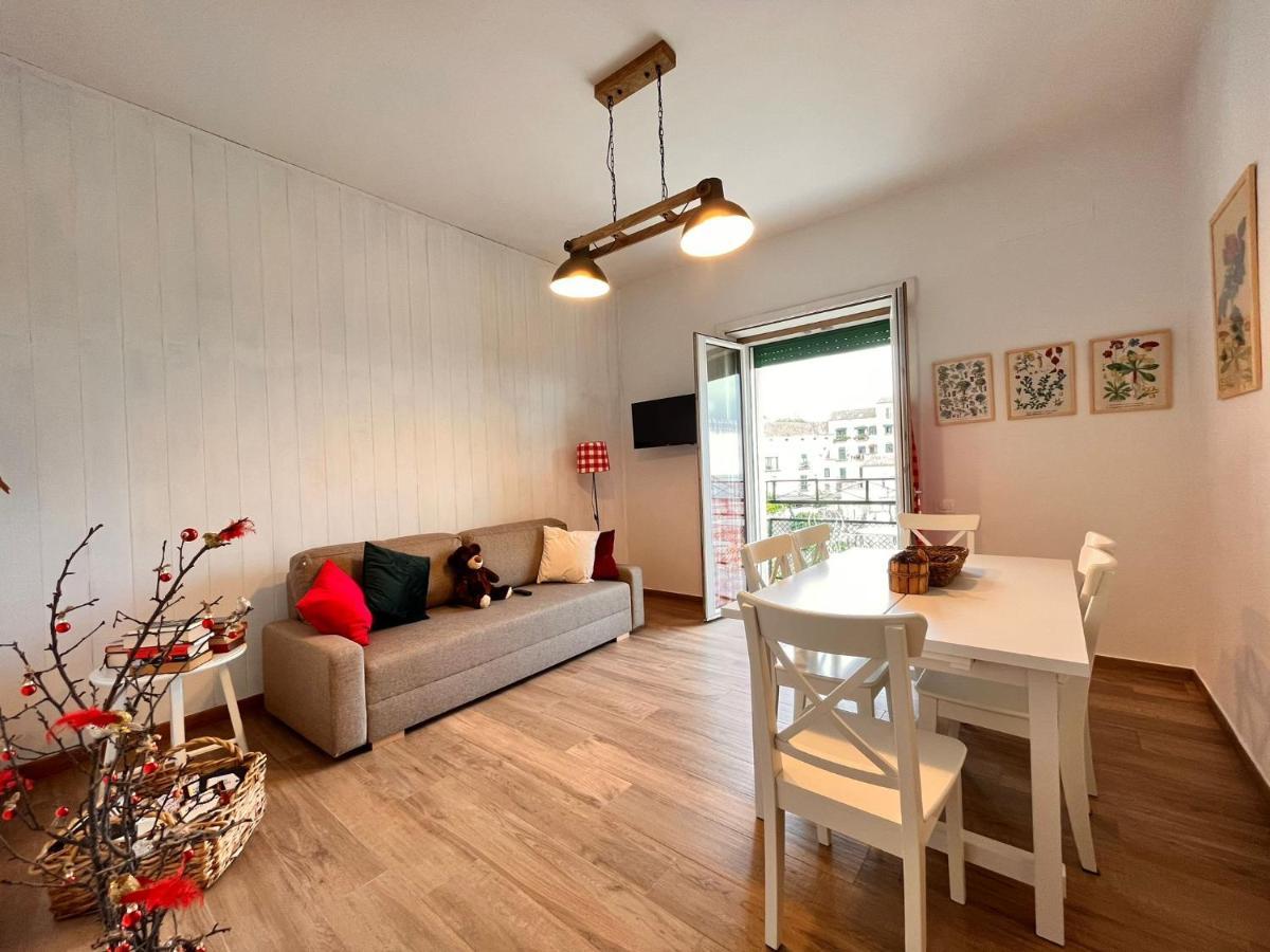 Rainbow In Salerno Apartment Экстерьер фото